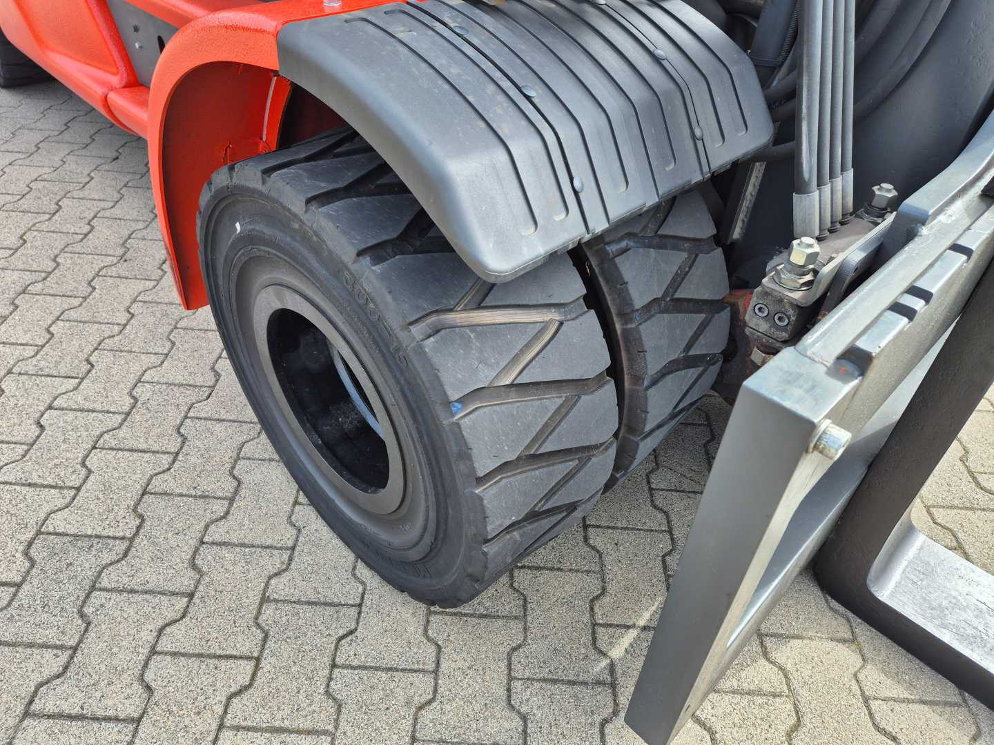 Used Forklift Linde H80D-02/1100 4 riteņu dakšu iekrāvējs (Image 11)