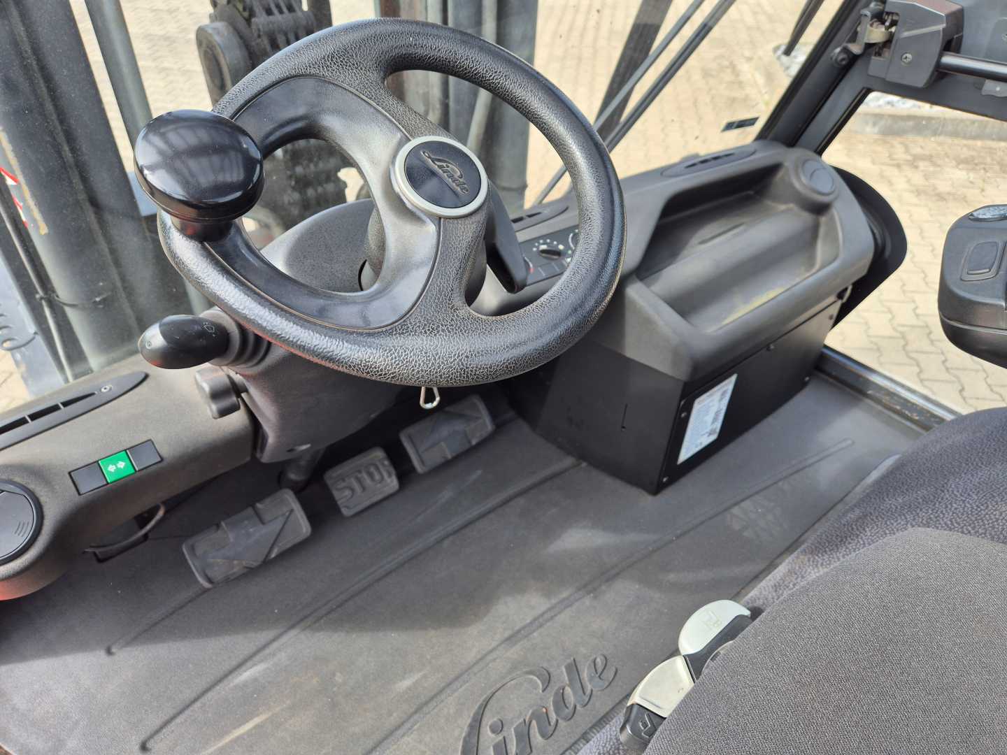 Used Forklift Linde H80D-02/1100 4 riteņu dakšu iekrāvējs (Image 18)