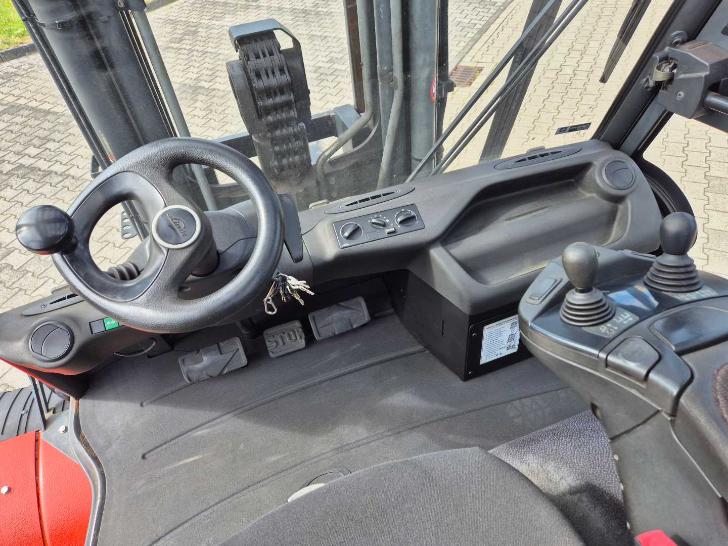 Used Forklift Linde H80D-02/1100 4 riteņu dakšu iekrāvējs (Image 20)