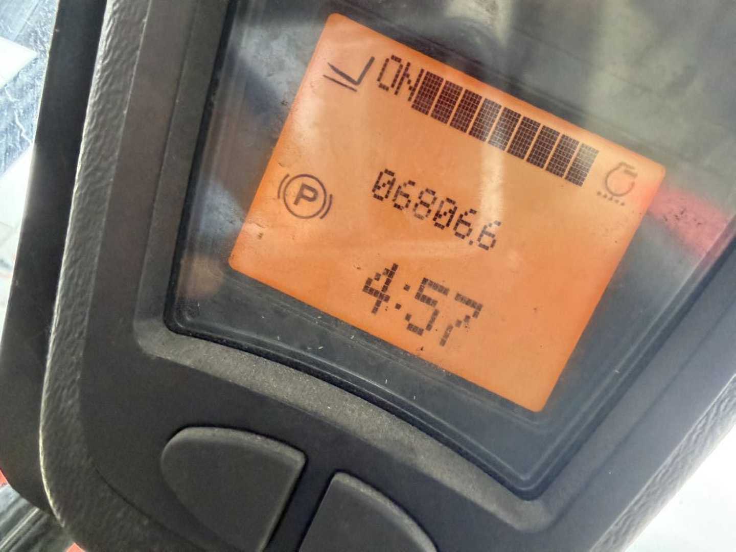 Used Forklift Linde H80D-02/1100 4 riteņu dakšu iekrāvējs (Image 8) Used Forklift Linde H80D-02/1100 4 riteņu dakšu iekrāvējs (Image 8)