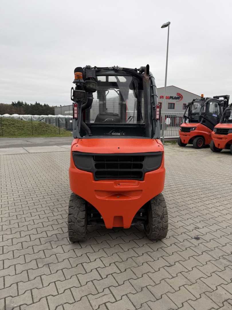 Used Forklift Linde H35D-02 4 riteņu dakšu iekrāvējs (Image 5) Used Forklift Linde H35D-02 4 riteņu dakšu iekrāvējs (Image 5)