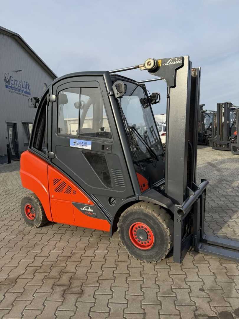 Used Forklift Linde H30D-02 4 riteņu dakšu iekrāvējs (Image 3) Used Forklift Linde H30D-02 4 riteņu dakšu iekrāvējs (Image 3)