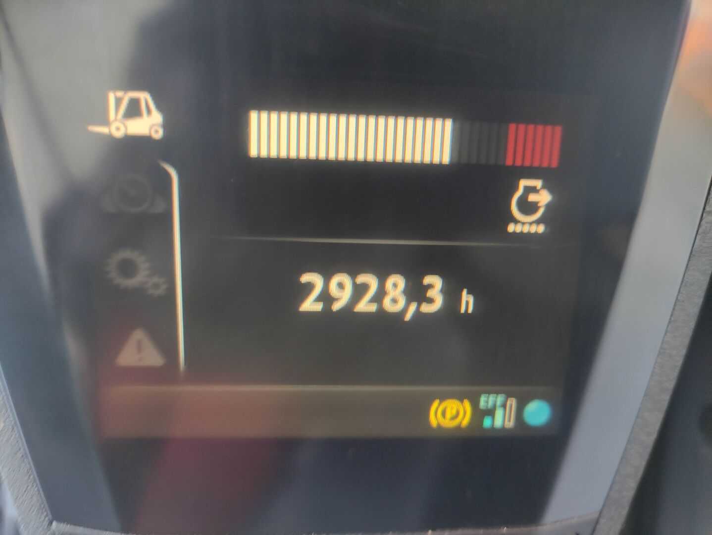 Used Forklift Linde H25D-02-392 EVO 4 riteņu dakšu iekrāvējs (Image 10) Used Forklift Linde H25D-02-392 EVO 4 riteņu dakšu iekrāvējs (Image 10)