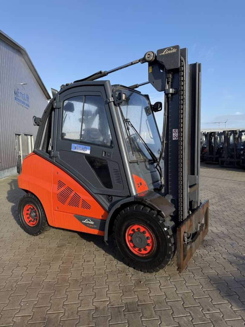 Used Forklift Linde H50D-02/600 4 riteņu dakšu iekrāvējs (Image 3) Used Forklift Linde H50D-02/600 4 riteņu dakšu iekrāvējs (Image 3)