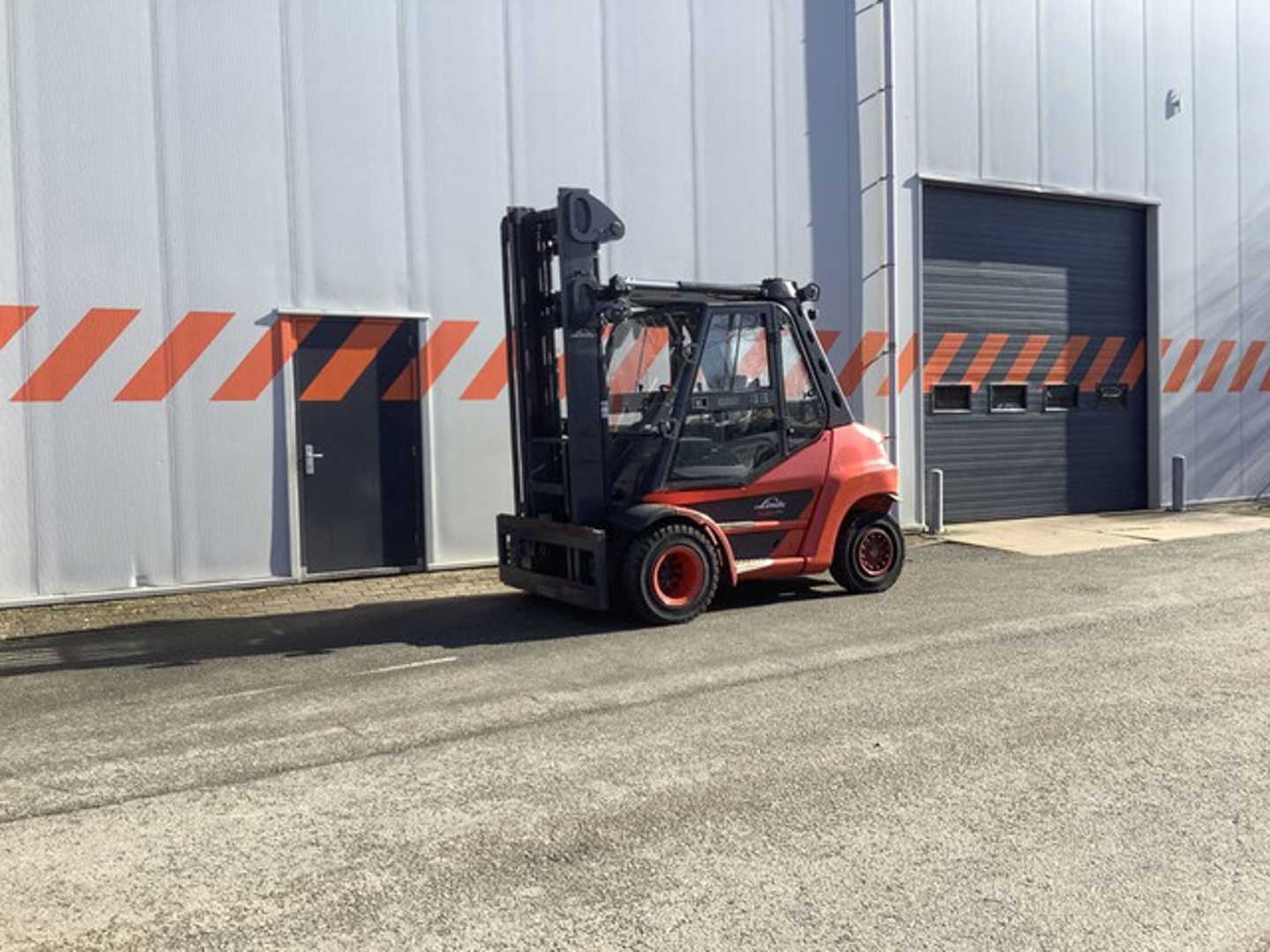 Used Forklift Linde H80D-03 4 riteņu dakšu iekrāvējs (Image 4) Used Forklift Linde H80D-03 4 riteņu dakšu iekrāvējs (Image 4)
