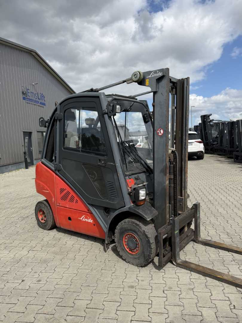Used Forklift Linde H25D 4 riteņu dakšu iekrāvējs (Image 3) Used Forklift Linde H25D 4 riteņu dakšu iekrāvējs (Image 3)