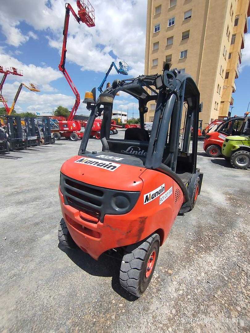 Used Forklift Linde H 35 D-01 4 riteņu dakšu iekrāvējs (Image 5) Used Forklift Linde H 35 D-01 4 riteņu dakšu iekrāvējs (Image 5)