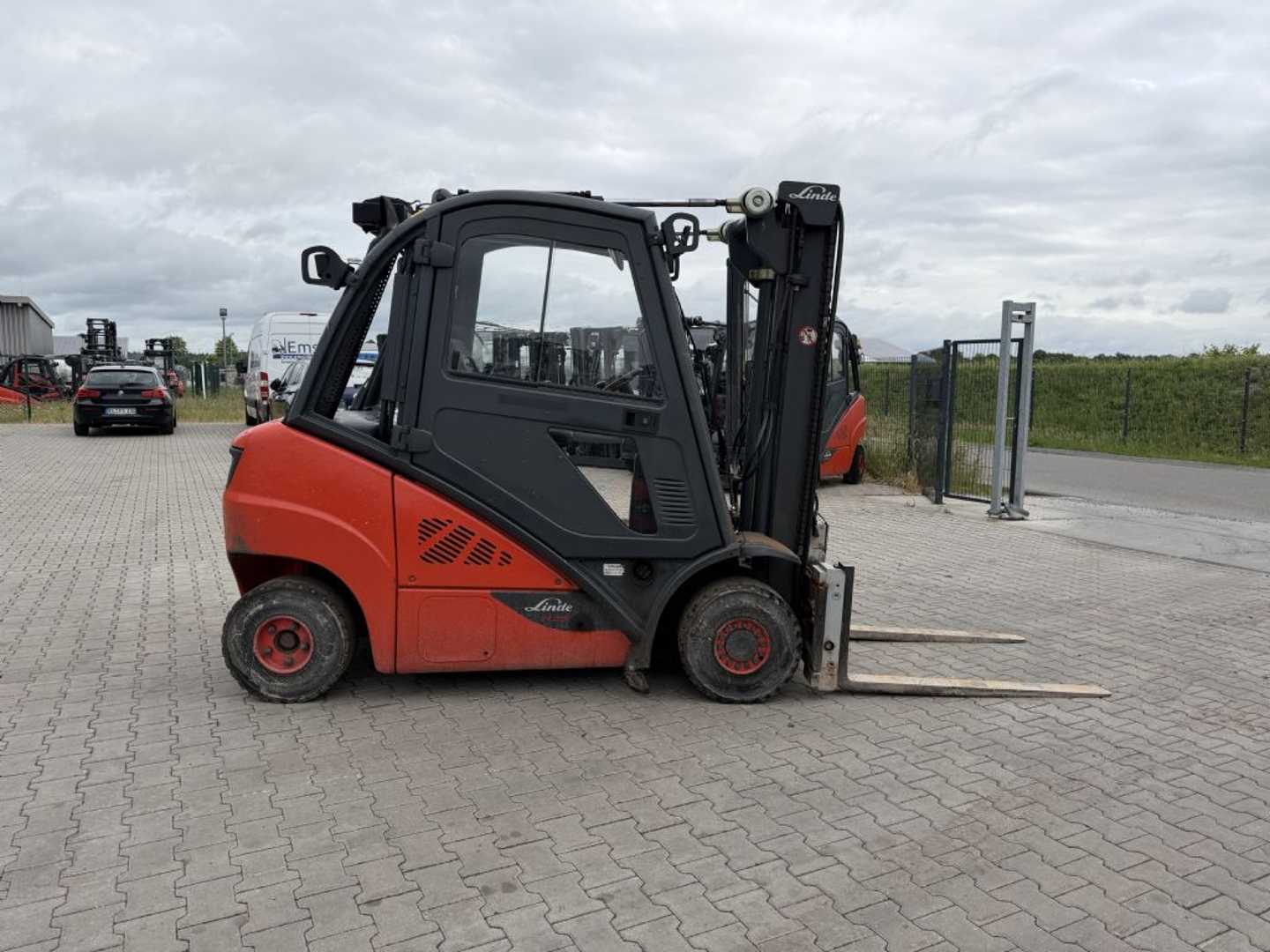 Used Forklift Linde H25D-02 4 riteņu dakšu iekrāvējs (Image 10)