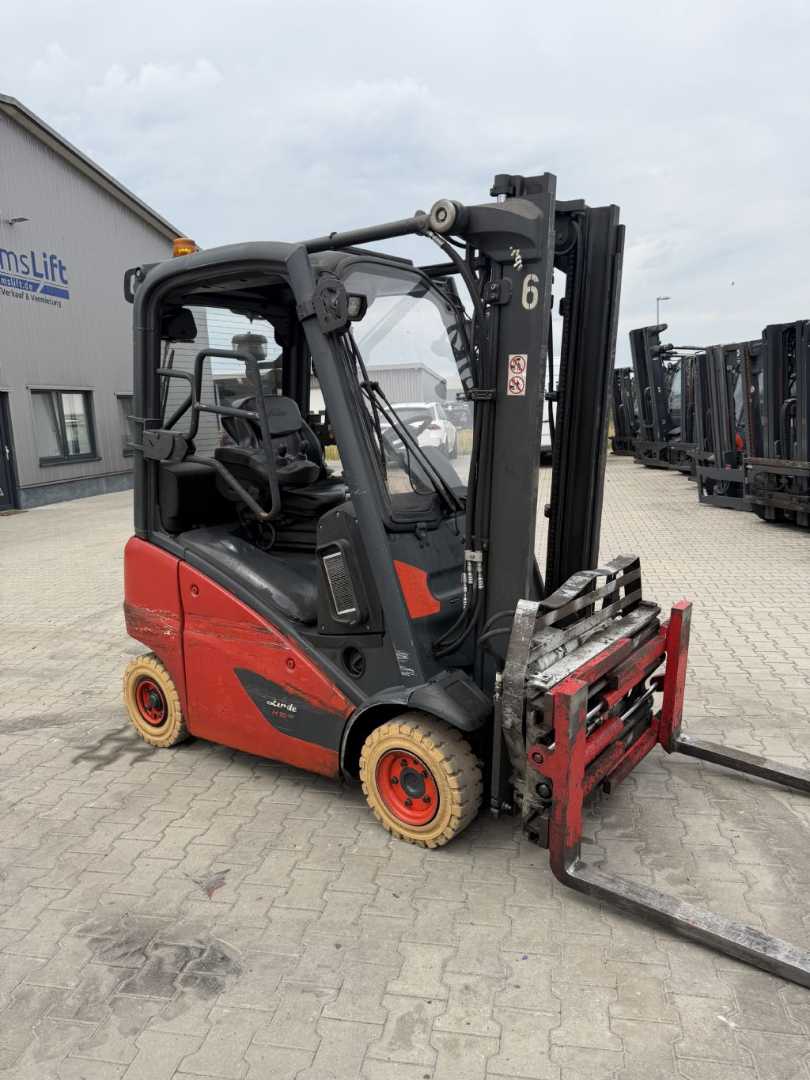 Used Forklift Linde H16D-01 4 riteņu dakšu iekrāvējs (Image 3)