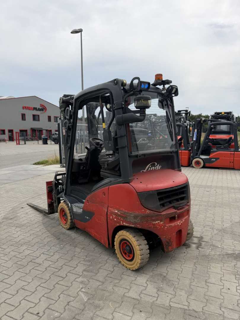 Used Forklift Linde H16D-01 4 riteņu dakšu iekrāvējs (Image 6)