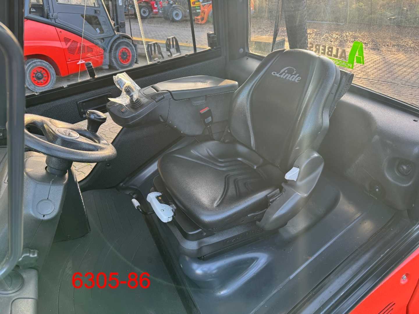 Used Forklift Linde H 45 D 4 riteņu dakšu iekrāvējs (Image 19) Used Forklift Linde H 45 D 4 riteņu dakšu iekrāvējs (Image 19)