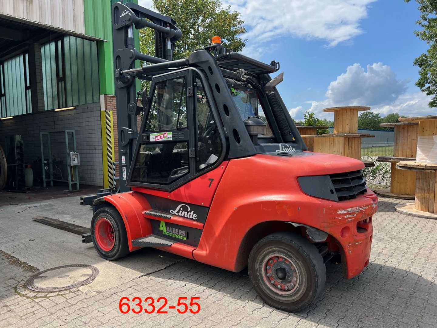 Used Forklift Linde H 80 D 02 900 4 riteņu dakšu iekrāvējs (Image 11) Used Forklift Linde H 80 D 02 900 4 riteņu dakšu iekrāvējs (Image 11)