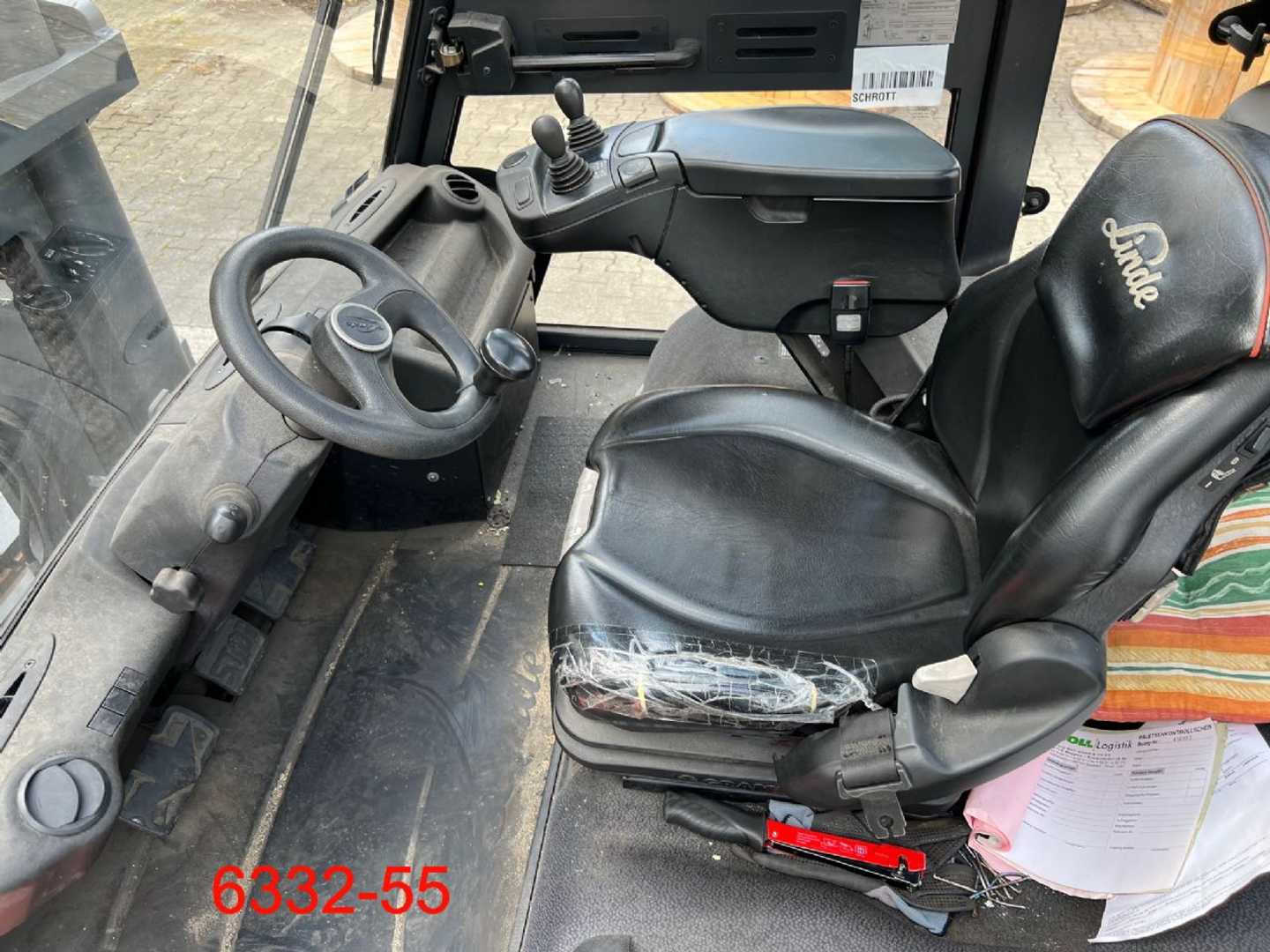 Used Forklift Linde H 80 D 02 900 4 riteņu dakšu iekrāvējs (Image 16) Used Forklift Linde H 80 D 02 900 4 riteņu dakšu iekrāvējs (Image 16)