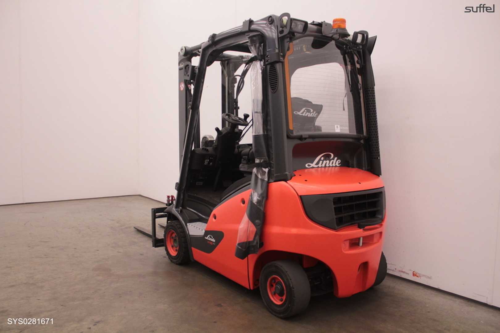 Used Forklift Linde H 16 D 4 riteņu dakšu iekrāvējs (Image 3)
