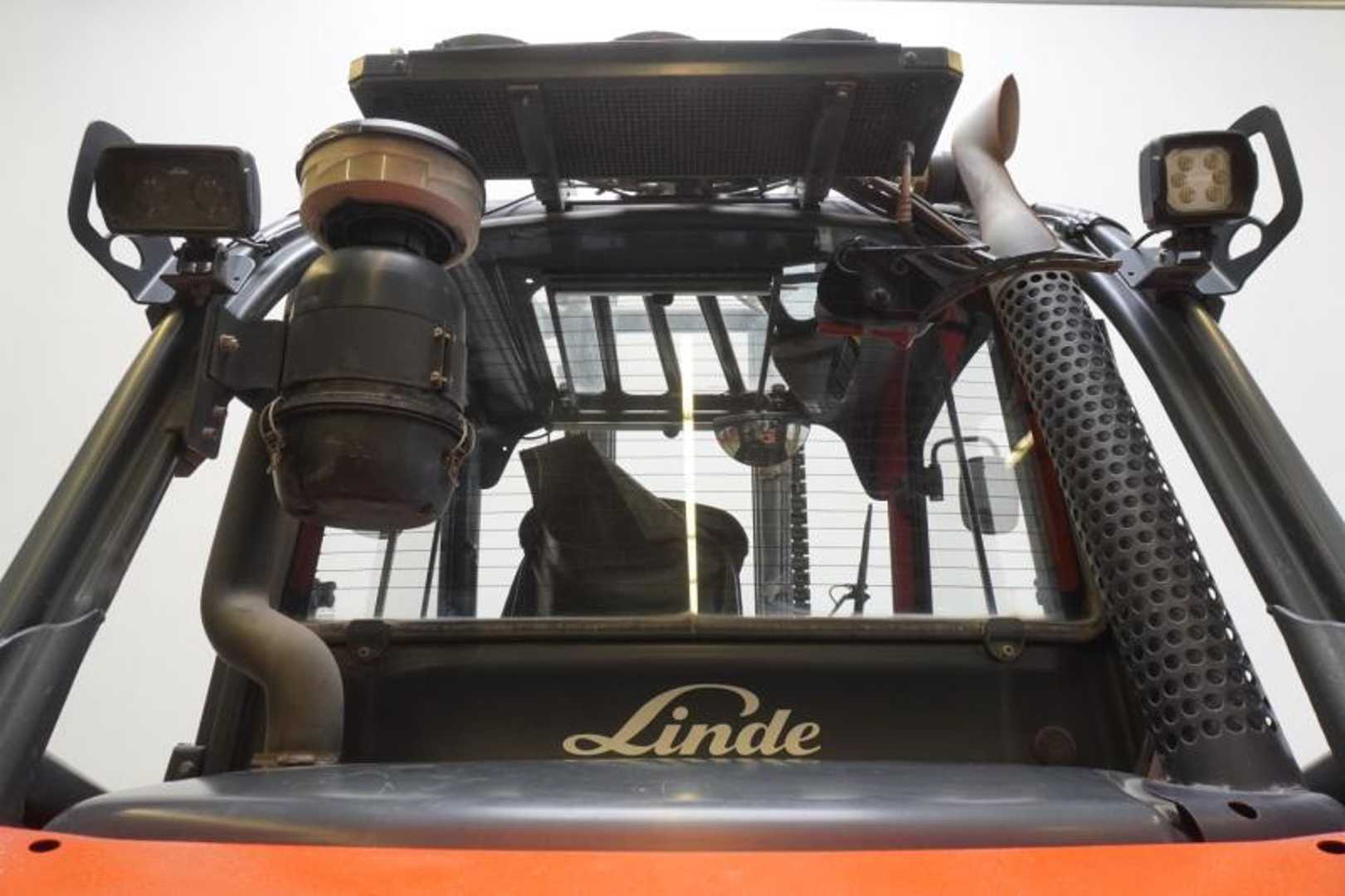 Used Forklift Linde H 45 D EVO 394-02 4 riteņu dakšu iekrāvējs (Image 9) Used Forklift Linde H 45 D EVO 394-02 4 riteņu dakšu iekrāvējs (Image 9)