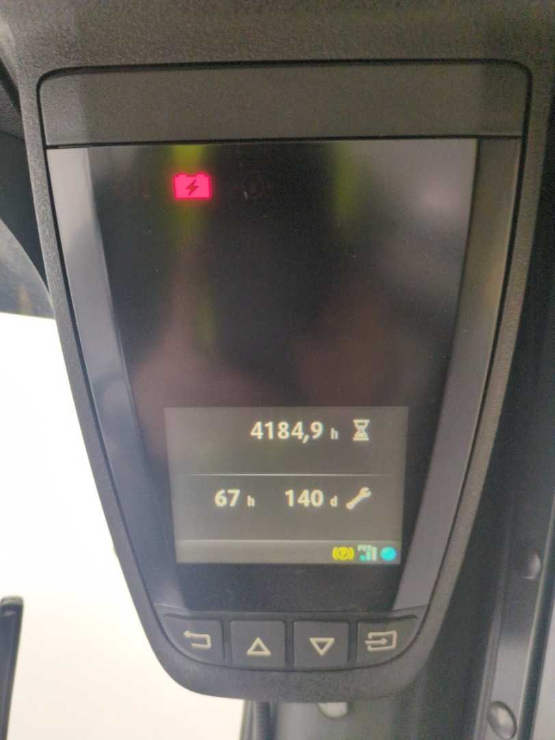 Used Forklift Linde H45D-394-02 4 riteņu dakšu iekrāvējs (Image 5) Used Forklift Linde H45D-394-02 4 riteņu dakšu iekrāvējs (Image 5)