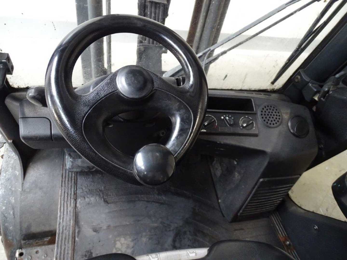 Used Forklift Linde H30D-01 4 riteņu dakšu iekrāvējs (Image 8) Used Forklift Linde H30D-01 4 riteņu dakšu iekrāvējs (Image 8)