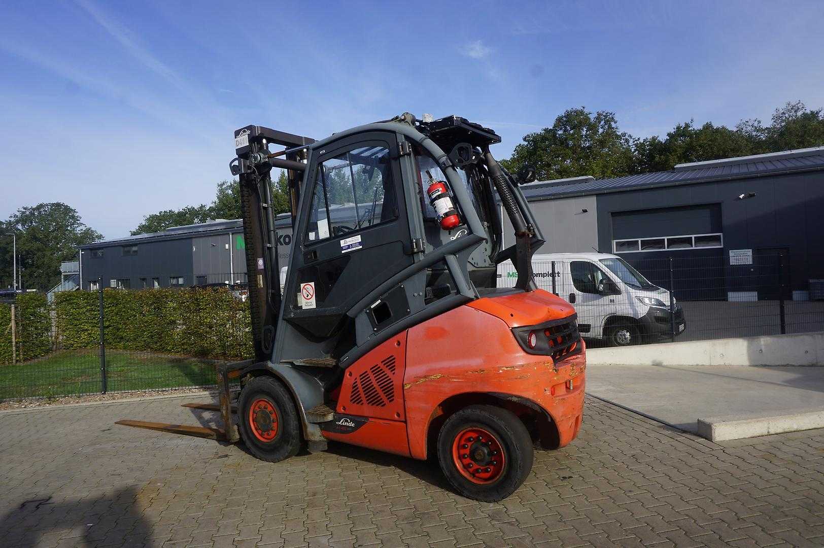 Used Forklift Linde H 45D-02 - 2020er 4 riteņu dakšu iekrāvējs (Image 5) Used Forklift Linde H 45D-02 - 2020er 4 riteņu dakšu iekrāvējs (Image 5)