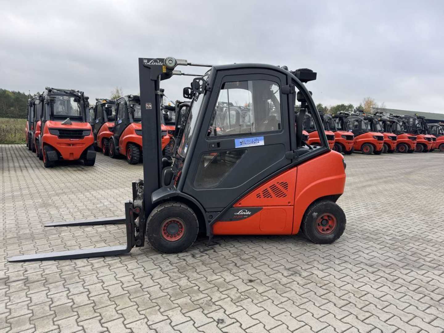 Used Forklift Linde H25D-02 4 riteņu dakšu iekrāvējs (Image 9)