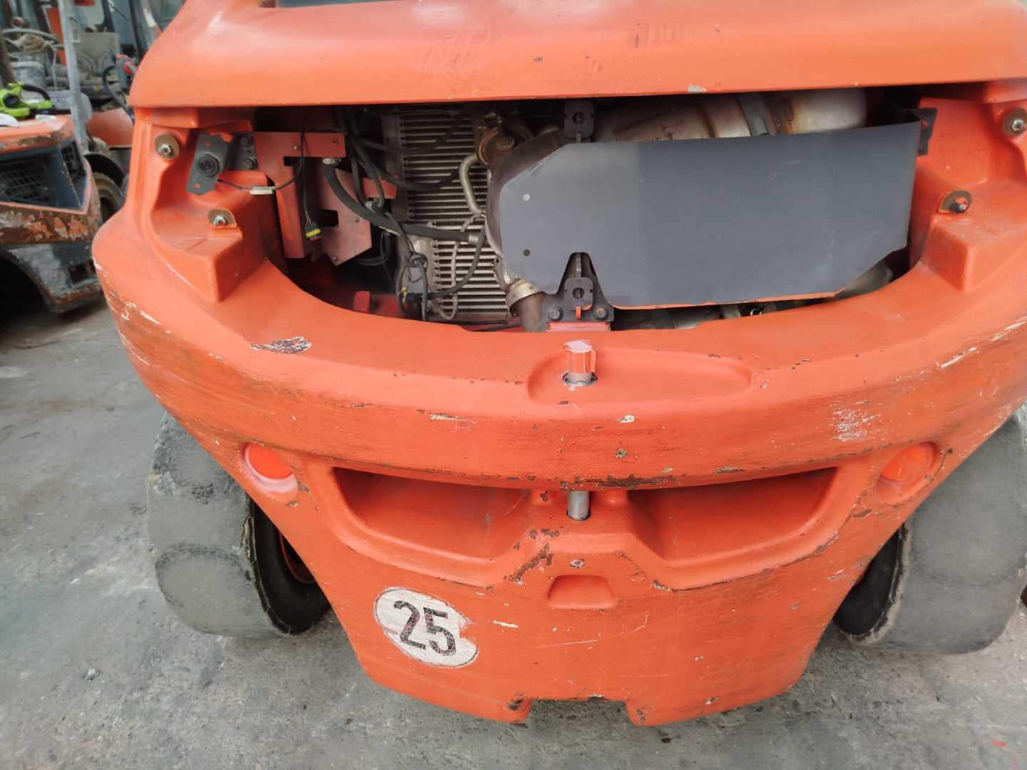 Used Forklift Linde H70D 4 riteņu dakšu iekrāvējs (Image 6) Used Forklift Linde H70D 4 riteņu dakšu iekrāvējs (Image 6)