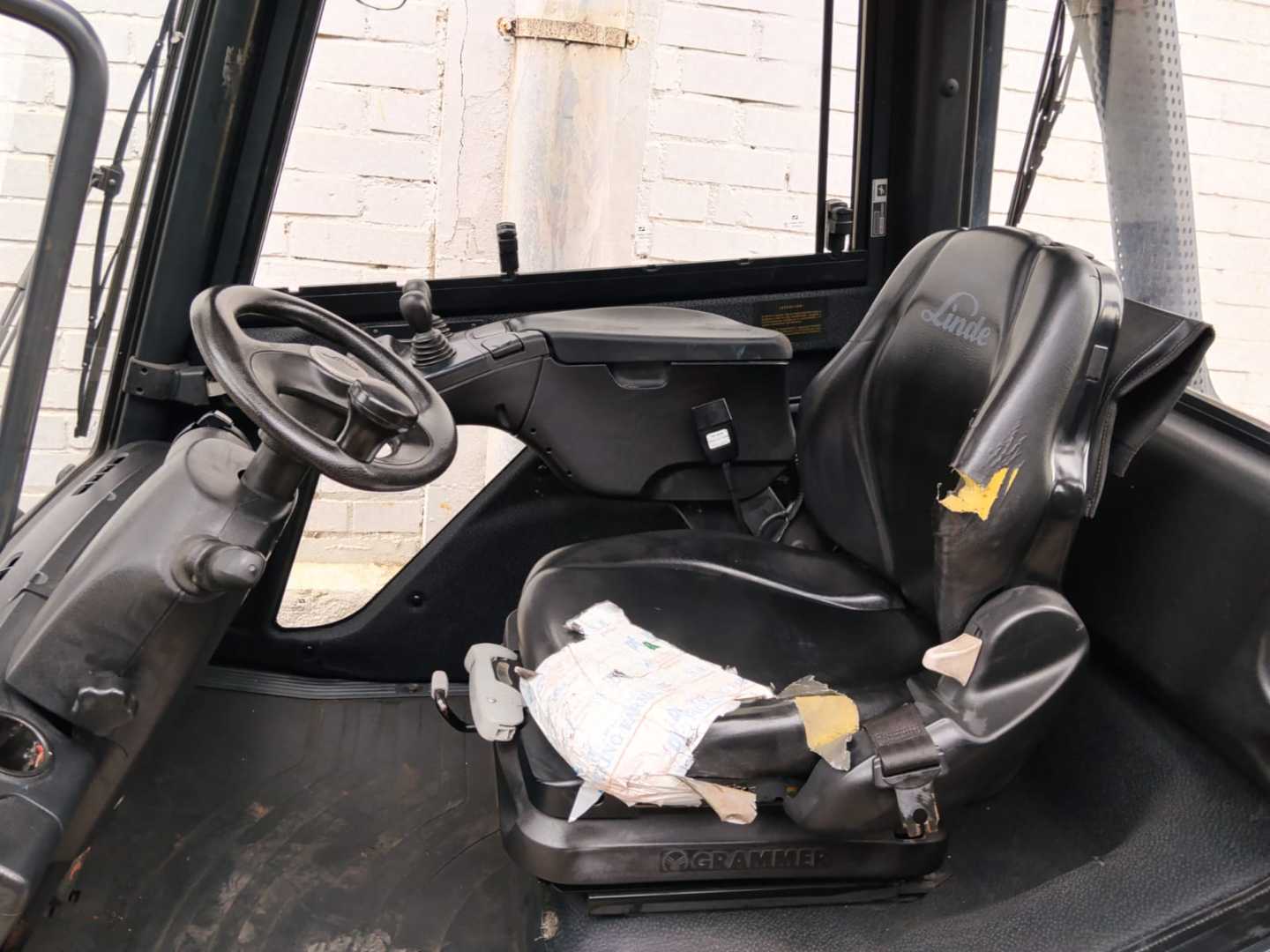 Used Forklift Linde H20D-02/600 4 riteņu dakšu iekrāvējs (Image 5) Used Forklift Linde H20D-02/600 4 riteņu dakšu iekrāvējs (Image 5)