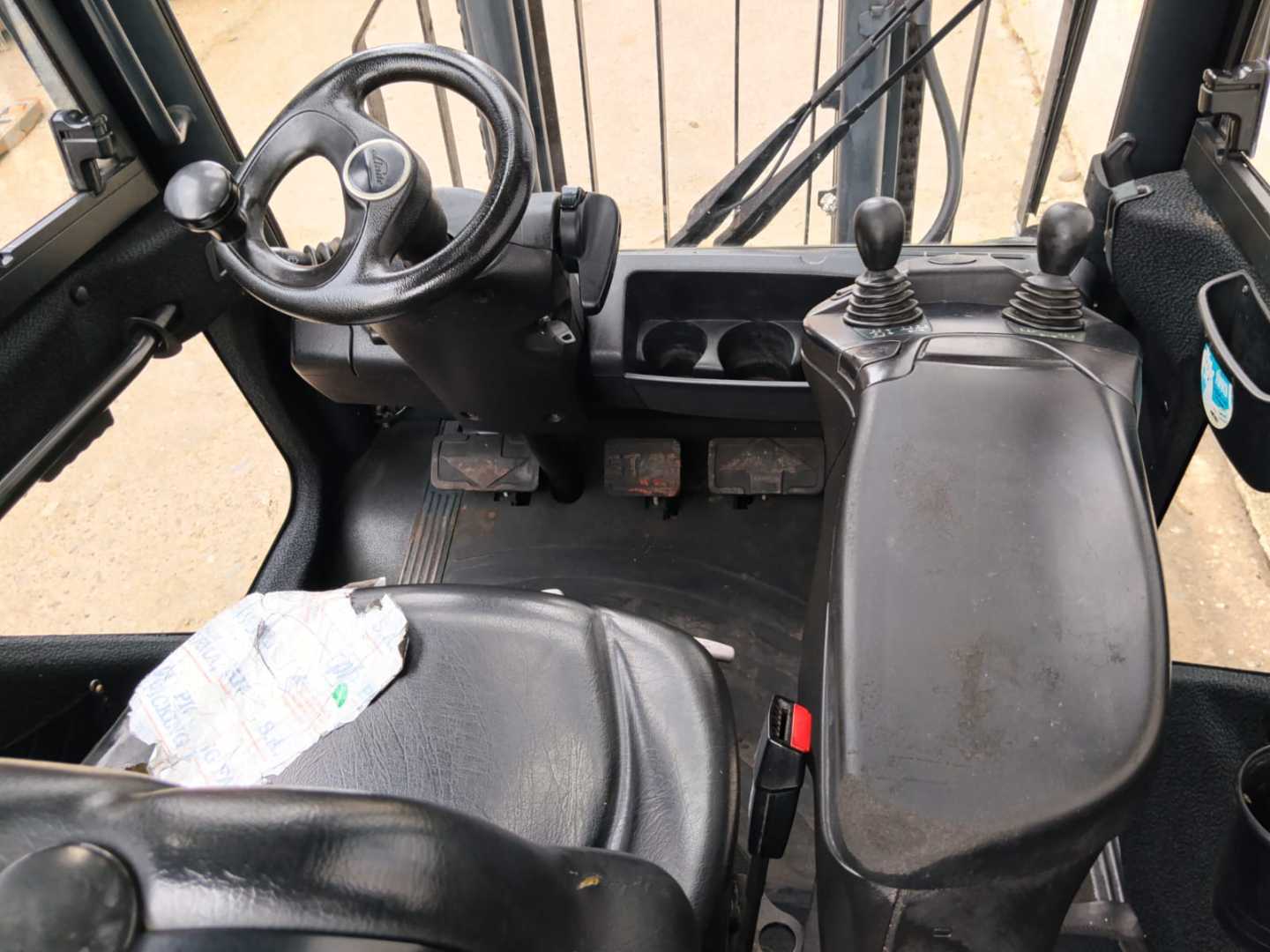 Used Forklift Linde H20D-02/600 4 riteņu dakšu iekrāvējs (Image 6) Used Forklift Linde H20D-02/600 4 riteņu dakšu iekrāvējs (Image 6)