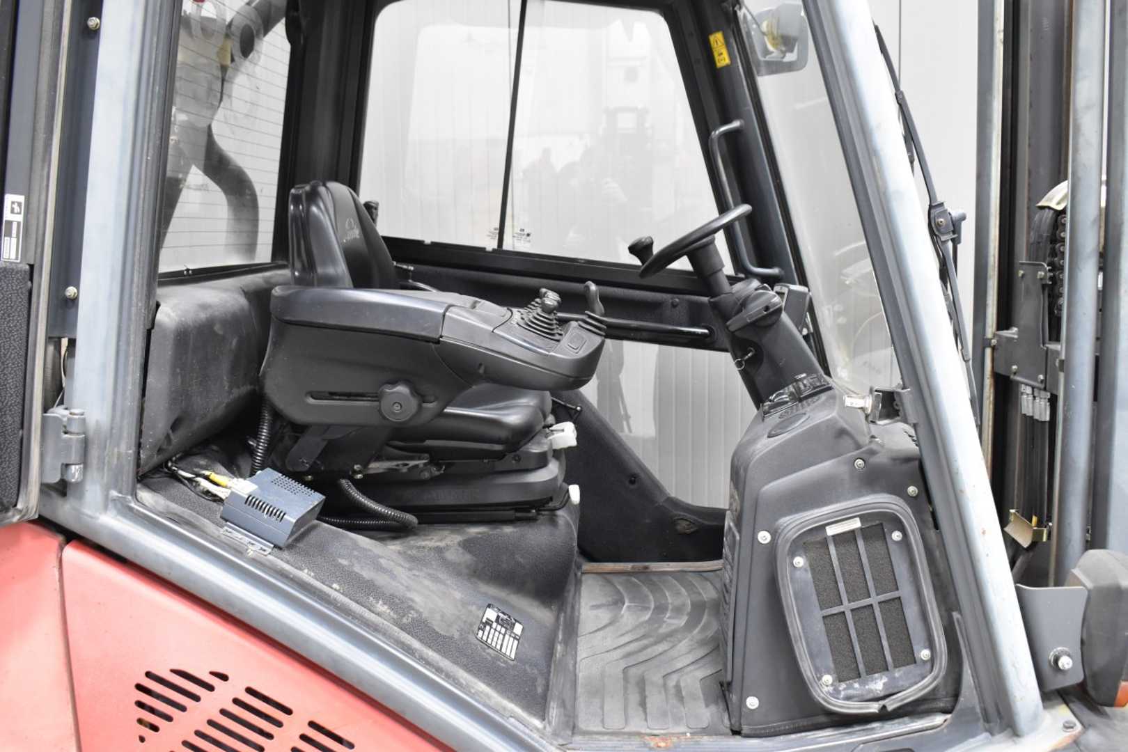 Used Forklift Linde H 30 D - 02 /58610/ 4 riteņu dakšu iekrāvējs (Image 5)