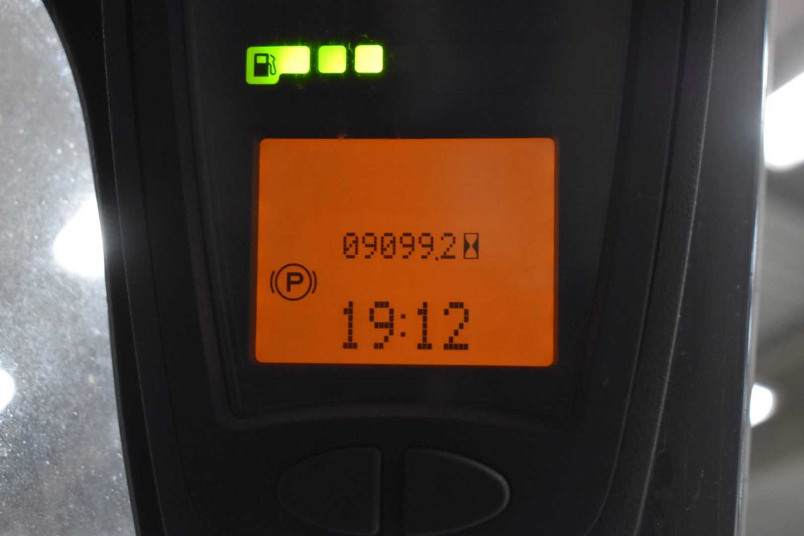 Used Forklift Linde H 30 D - 02 /58610/ 4 riteņu dakšu iekrāvējs (Image 10)