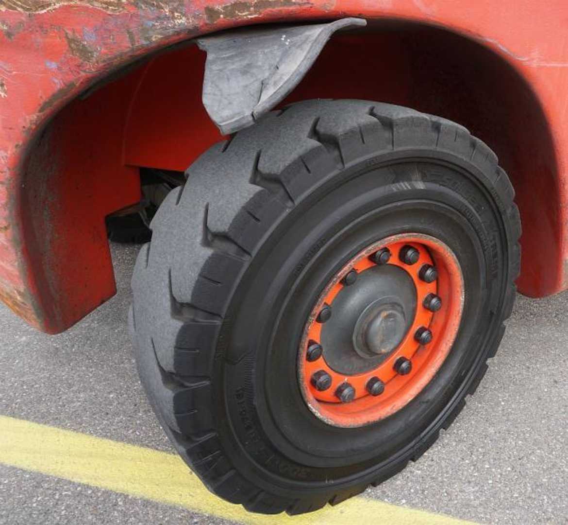 Used Forklift Linde H 80 D/1100 396-02 4 riteņu dakšu iekrāvējs (Image 5) Used Forklift Linde H 80 D/1100 396-02 4 riteņu dakšu iekrāvējs (Image 5)