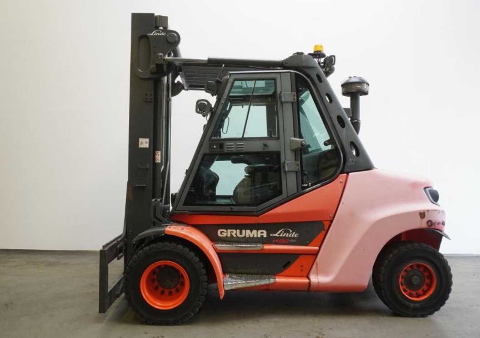 Used Forklift Linde H 80 D/900 EVO 396-03 4 riteņu dakšu iekrāvējs (Image 4) Used Forklift Linde H 80 D/900 EVO 396-03 4 riteņu dakšu iekrāvējs (Image 4)