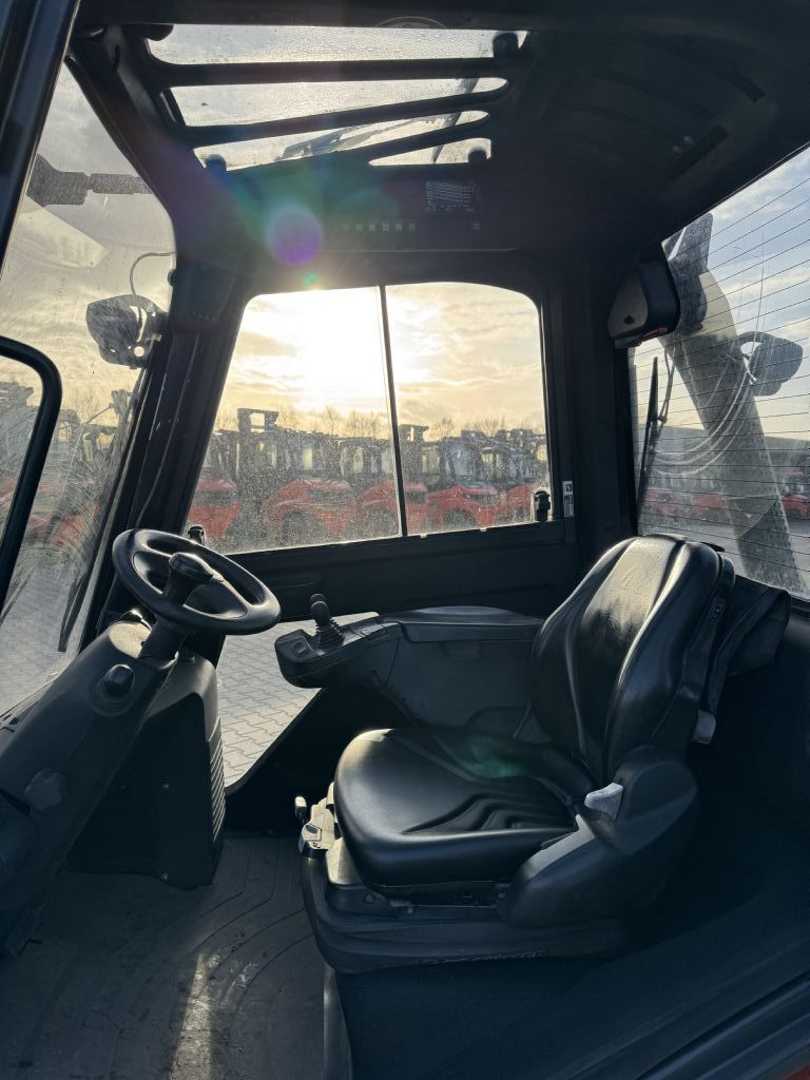 Used Forklift Linde H30D-02 4 riteņu dakšu iekrāvējs (Image 7) Used Forklift Linde H30D-02 4 riteņu dakšu iekrāvējs (Image 7)