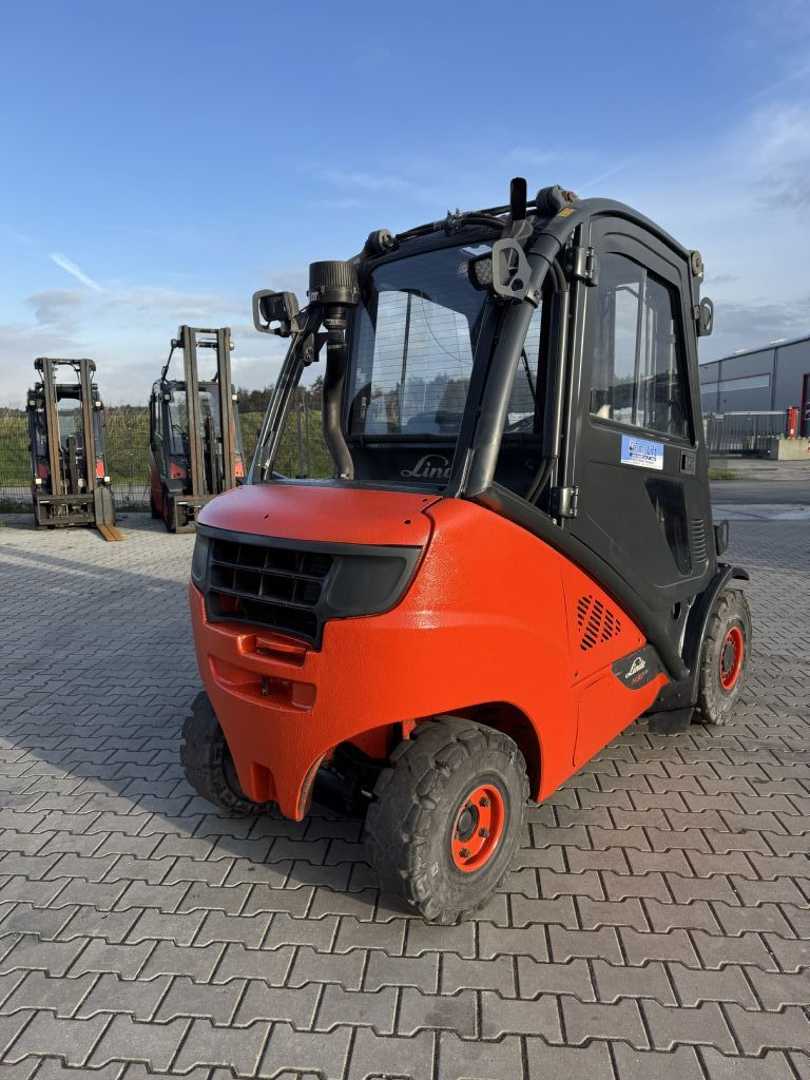 Used Forklift Linde H30D-02 4 riteņu dakšu iekrāvējs (Image 10) Used Forklift Linde H30D-02 4 riteņu dakšu iekrāvējs (Image 10)