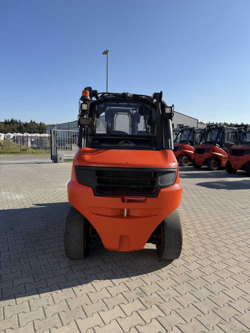 Used Forklift Linde H50D-02 Containerfähig 4 riteņu dakšu iekrāvējs (Image 5) Used Forklift Linde H50D-02 Containerfähig 4 riteņu dakšu iekrāvējs (Image 5)