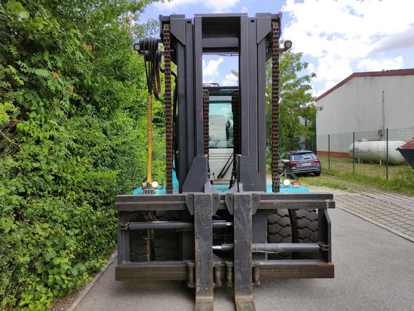 Used Forklift SMV SMV-17-1200C 4 riteņu dakšu iekrāvējs (Image 4) Used Forklift SMV SMV-17-1200C 4 riteņu dakšu iekrāvējs (Image 4)