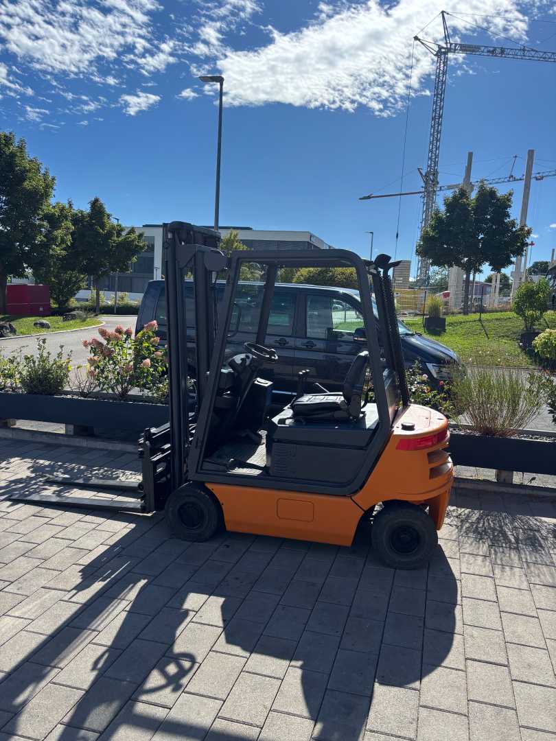 Used Forklift STILL R70-16 D Dieselstapler 4 riteņu dakšu iekrāvējs (Image 3)