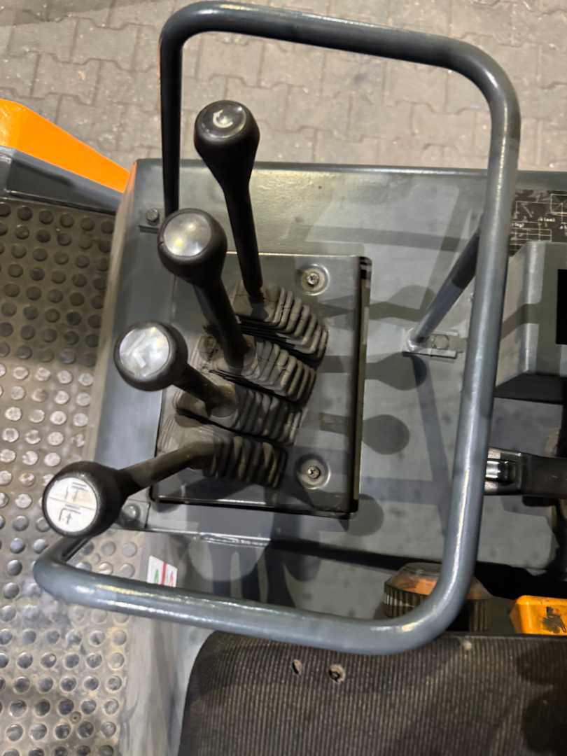 Used Forklift STILL R70-45 Triplex 4 riteņu dakšu iekrāvējs (Image 10)