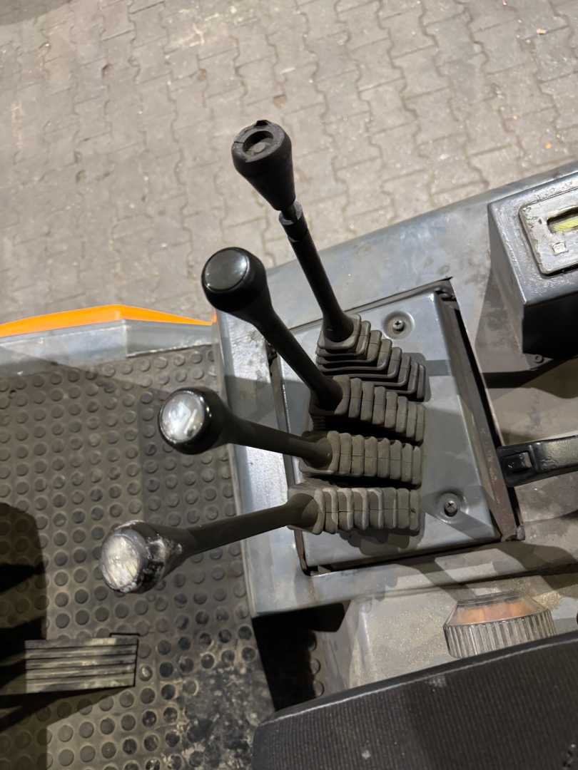 Used Forklift STILL R 70 - 35 Diesel 4 riteņu dakšu iekrāvējs (Image 9)