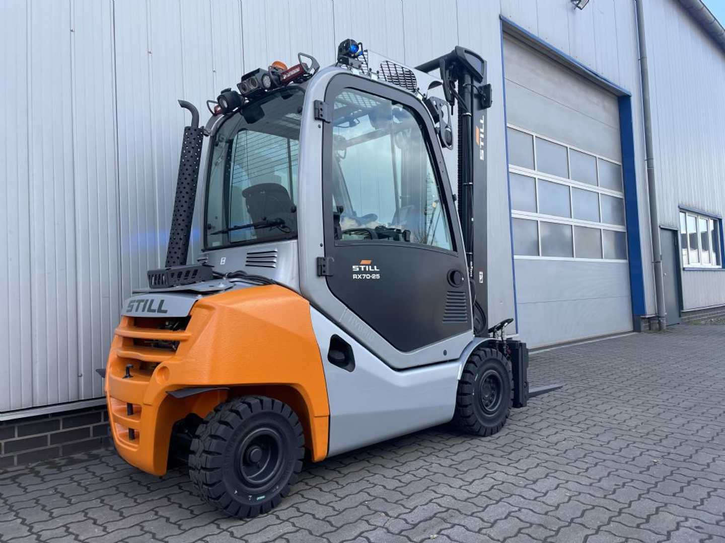 Used Forklift STILL RX70-25 | YOM 2022 | NEW TIRES | CAMERA 4 riteņu dakšu iekrāvējs (Image 4)