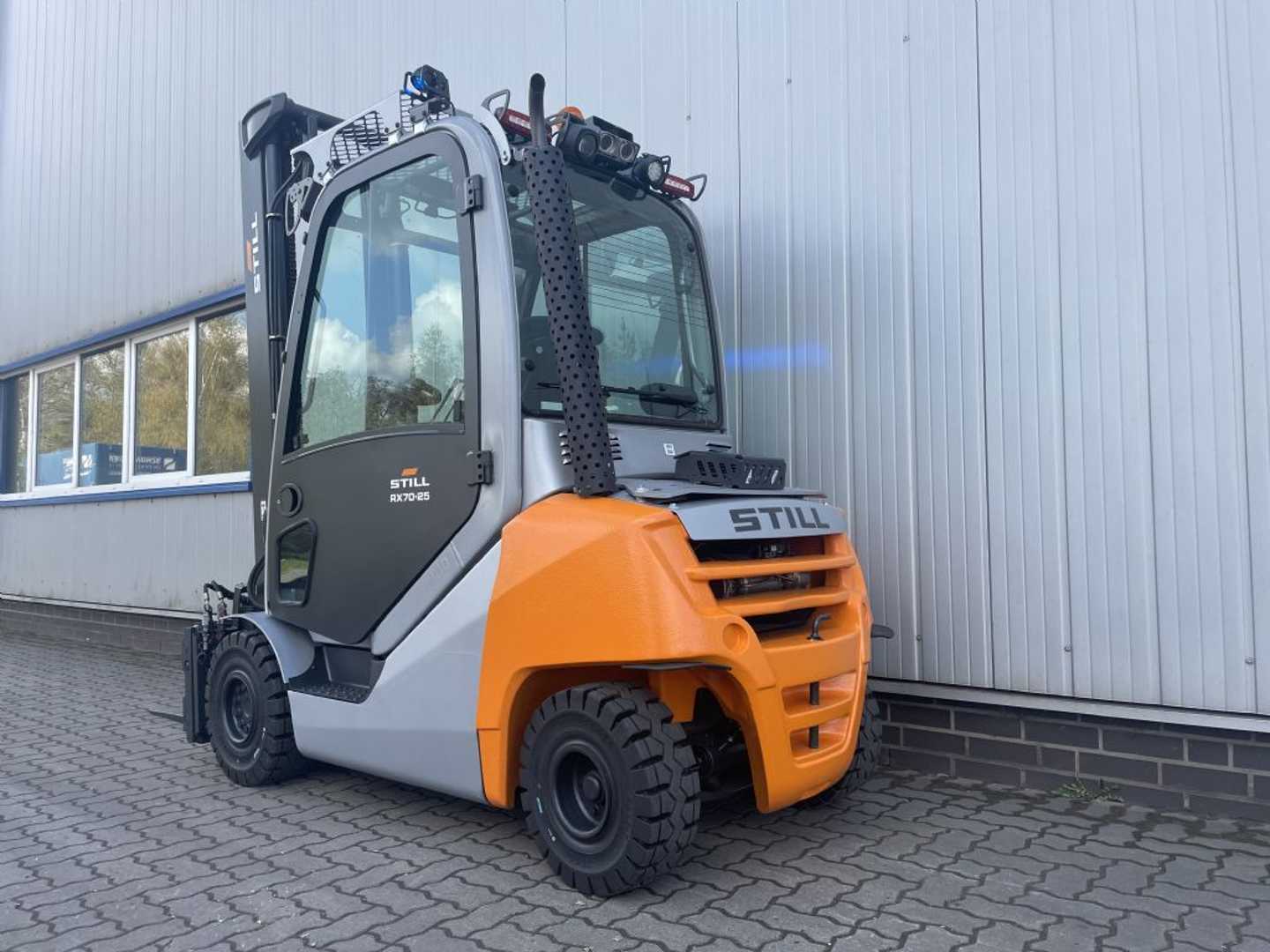Used Forklift STILL RX70-25 | YOM 2022 | NEW TIRES | CAMERA 4 riteņu dakšu iekrāvējs (Image 6)