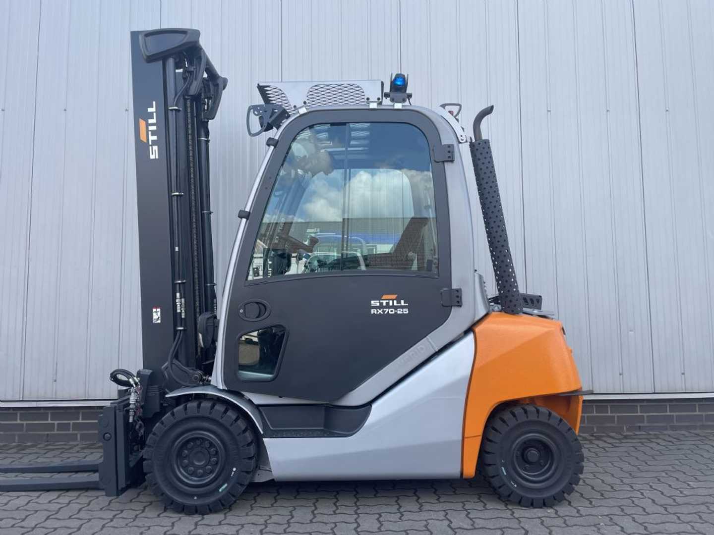 Used Forklift STILL RX70-25 | YOM 2022 | NEW TIRES | CAMERA 4 riteņu dakšu iekrāvējs (Image 7)