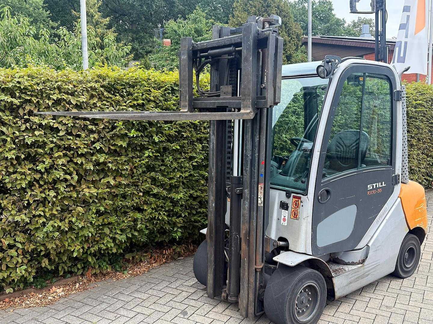 Used Forklift STILL RX 70 - 35 4 riteņu dakšu iekrāvējs (Image 3)