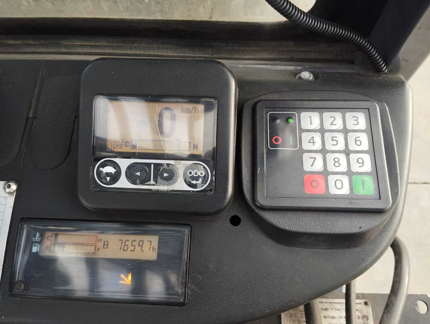 Used Forklift Toyota 02-8FDF18 ATEX 4 riteņu dakšu iekrāvējs (Image 6) Used Forklift Toyota 02-8FDF18 ATEX 4 riteņu dakšu iekrāvējs (Image 6)