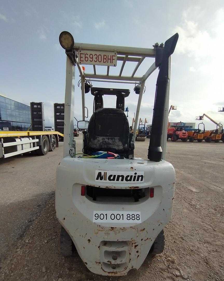 Used Forklift UniCarriers Y1D1A18Q 4 riteņu dakšu iekrāvējs (Image 3)