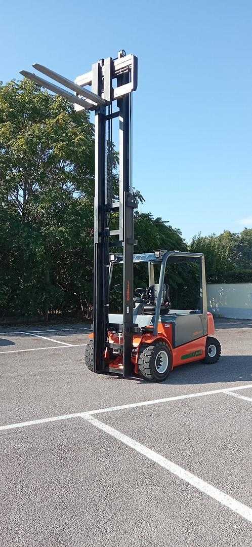 Used Forklift BALDI FIMSA E 40 – 50 – 60 AC 4 riteņu dakšu iekrāvējs (Image 2) Used Forklift BALDI FIMSA E 40 – 50 – 60 AC 4 riteņu dakšu iekrāvējs (Image 2)
