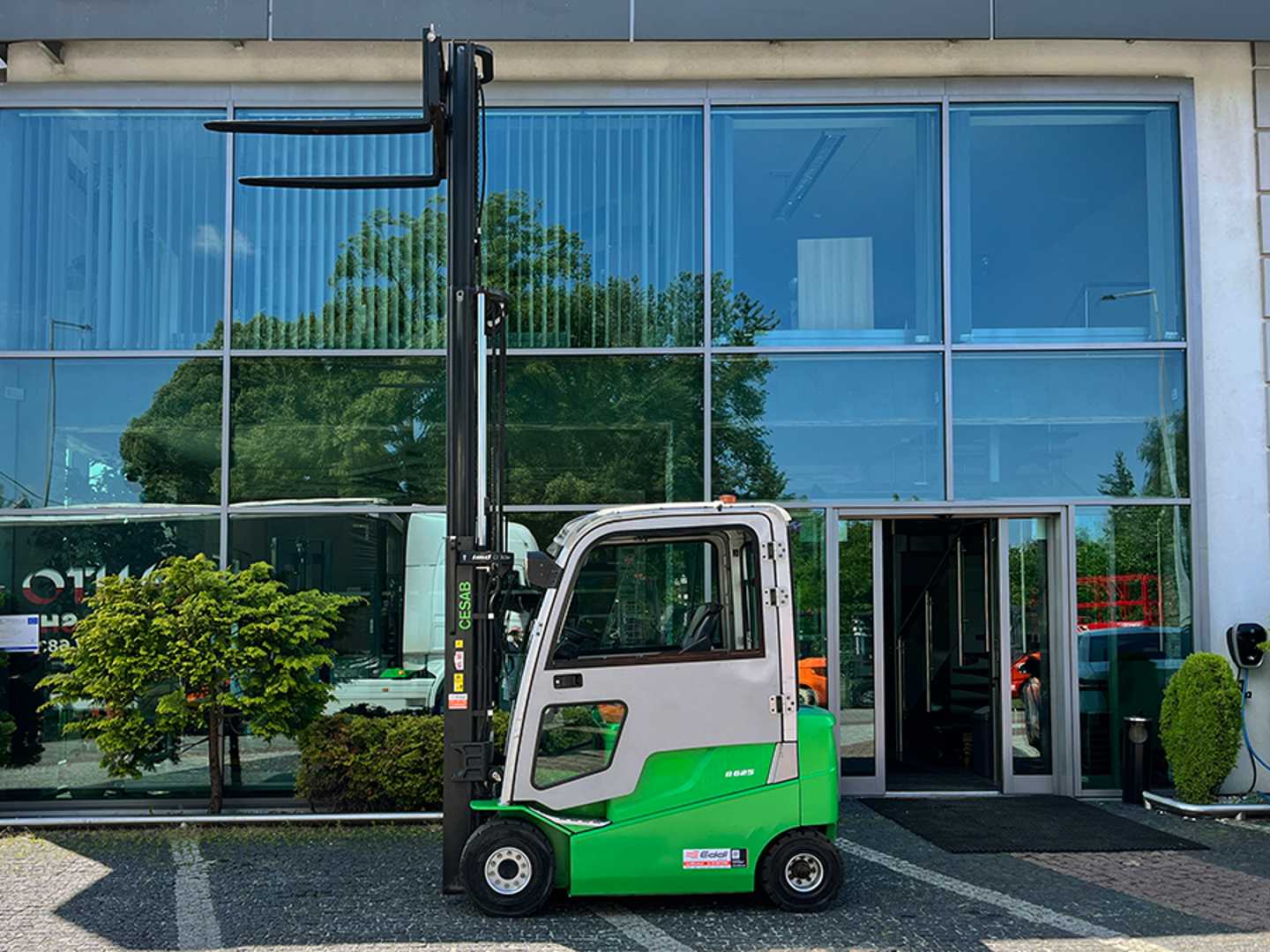 Used Forklift Cesab B625 4 riteņu dakšu iekrāvējs (Image 6) Used Forklift Cesab B625 4 riteņu dakšu iekrāvējs (Image 6)