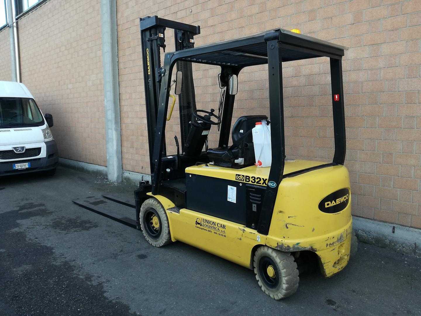 Used Forklift Daewoo B32X 4 riteņu dakšu iekrāvējs (Image 7) Used Forklift Daewoo B32X 4 riteņu dakšu iekrāvējs (Image 7)