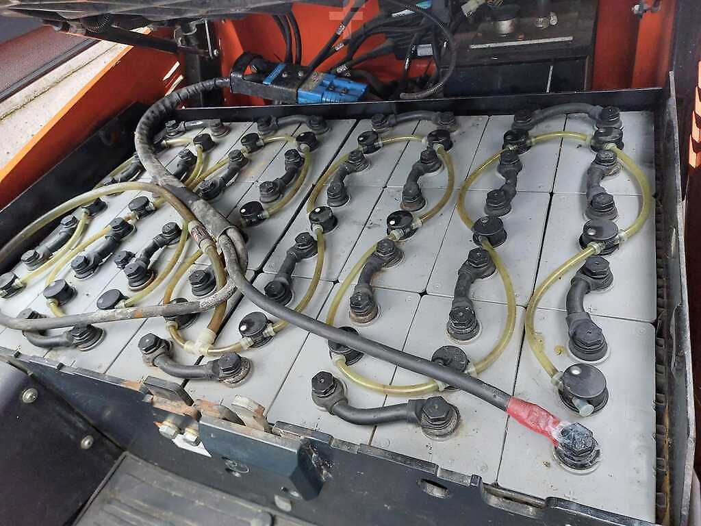 Used Forklift Doosan B18X-7 4 riteņu dakšu iekrāvējs (Image 4) Used Forklift Doosan B18X-7 4 riteņu dakšu iekrāvējs (Image 4)