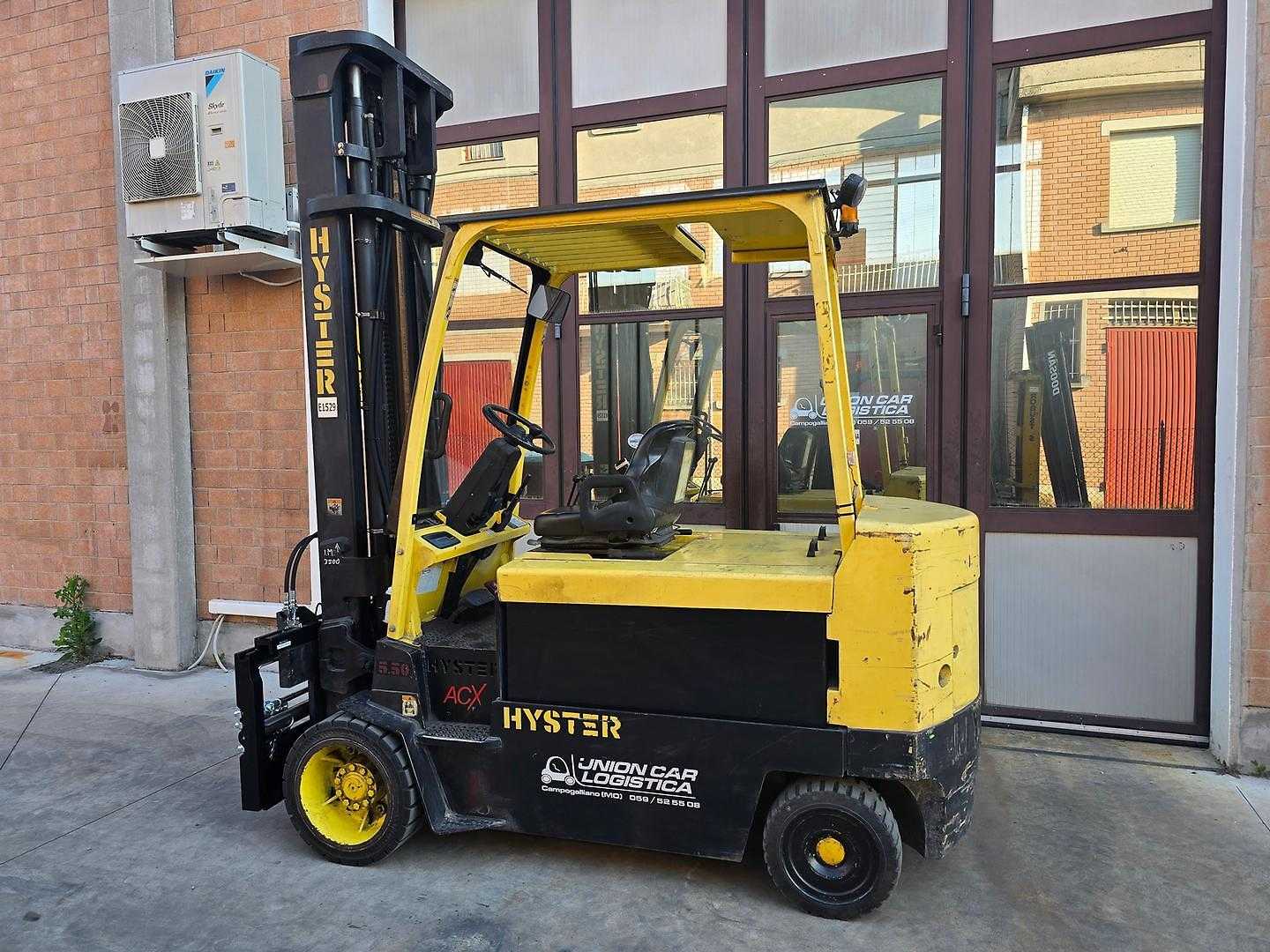 Used Forklift Hyster e5.50xl 4 riteņu dakšu iekrāvējs (Image 1) Used Forklift Hyster e5.50xl 4 riteņu dakšu iekrāvējs (Image 1)