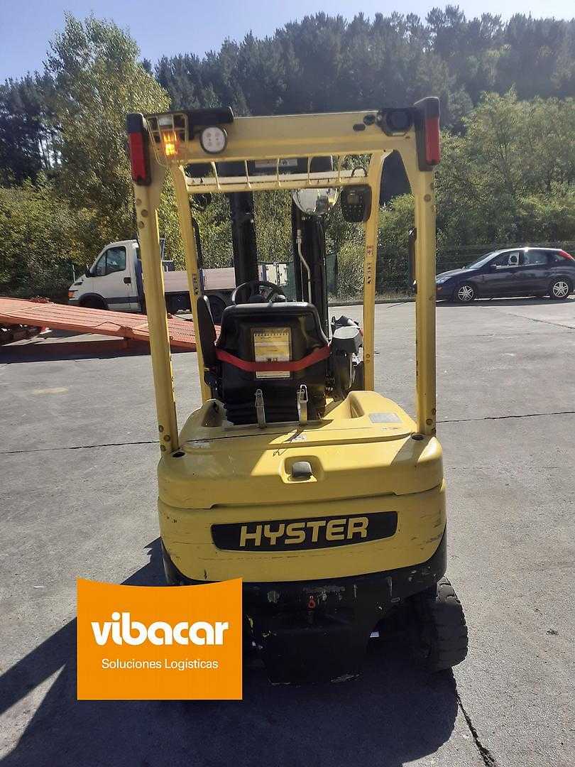 Used Forklift Hyster J1.8XN LWB 4 riteņu dakšu iekrāvējs (Image 4) Used Forklift Hyster J1.8XN LWB 4 riteņu dakšu iekrāvējs (Image 4)
