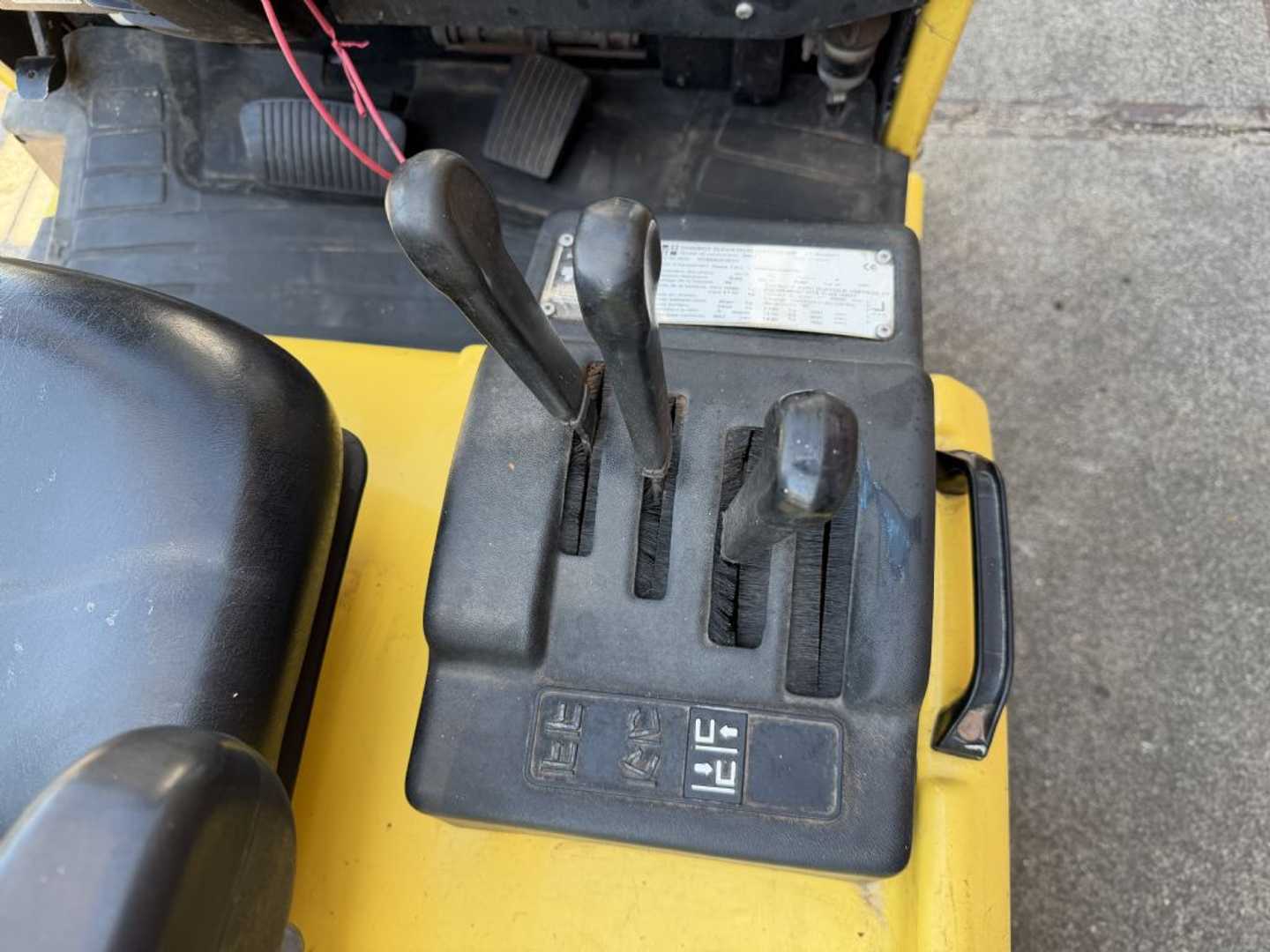 Used Forklift Hyster J1.80XMT 4 riteņu dakšu iekrāvējs (Image 6) Used Forklift Hyster J1.80XMT 4 riteņu dakšu iekrāvējs (Image 6)